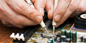 האם הגיע סופו של לוח האם? אילוסטרציה: depositphotos.com