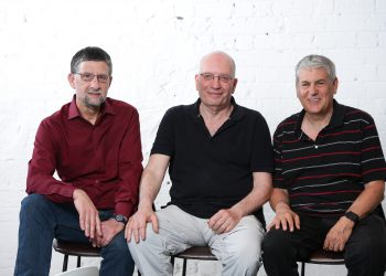 מייסדי פורטליקס. מימין לשמאל - גיל אמיד, יואב הולנדר, זיו בנימיני. צילום: דרור סיתהכל