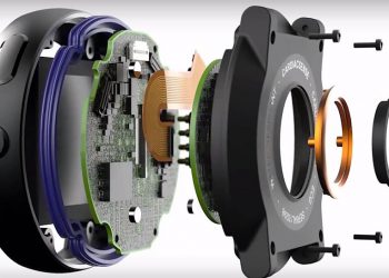 רכיביו הפנימיים של השעון של קרדיוסנס המנטר מדדים רפואיים בדיוק של מיכשור רפואי. צילום יחצ