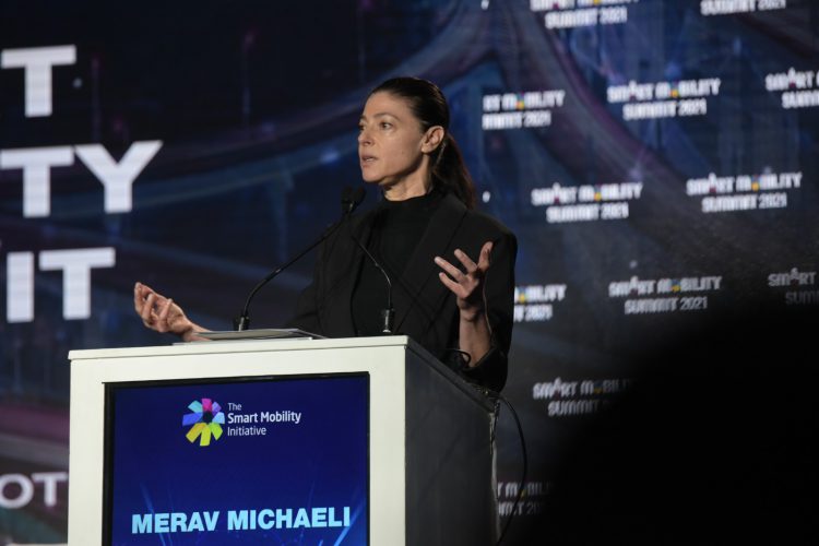 שרת התחבורה מרב מיכאלי בכנס התחבורה החכמה 2021. ריפליי הפקות צילום, הרמון אזריפר