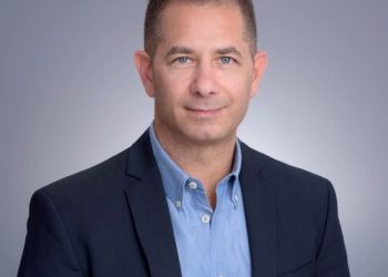 רונן לווינגר. מנכ"ל DustPhotonics. צילום יחצ