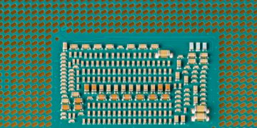 אריזות שבבים. אילוסטרציה: depositphotos.com