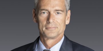 מייקל הרלסטון, נשיא ומנכ"ל סינפטיקס. צילום יחצ