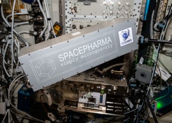 המעבדה של ספייס פארמה הישראלית מותקנת בתחנת החלל הבינלאומית. צילום יחצ