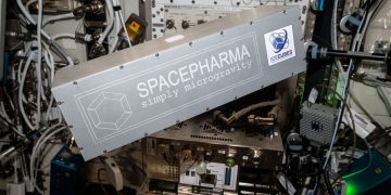 המעבדה של ספייס פארמה הישראלית מותקנת בתחנת החלל הבינלאומית. צילום יחצ