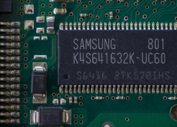 שבבים של סמסונג. אילוסטרציה: depositphotos.com