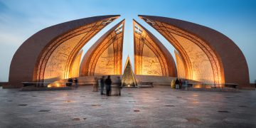 אנדרטת פקיסטן היא נקודת ציון באיסלמבאד, המייצגת ארבעה מחוזות של פקיסטן. אילוסטרציה: depositphotos.com