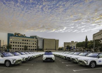 צי המכוניות האוטונומיות של מובילאיי בישראל בטרם עלייתם לכביש. צילום יחצ