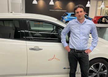 עמנואל נחמיאס, מנהל הפיתוח עסקי במעבדת החדשנות רנו-ניסאן-מיצובישי בישראל. צילום יחצ