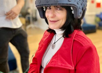 קסדת בריין ספייס. *קרדיט לתמונה: דוברות אוניברסיטת אריאל ו- חברת Brain Space