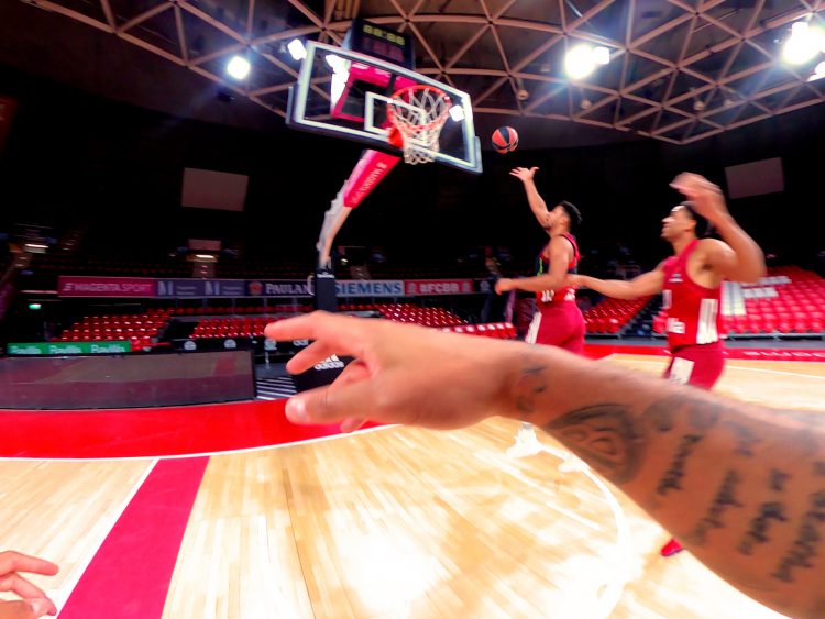 אימון של באיירן מינכן ממצלמת הגוף של אחד השחקנים. צילום: מיינדפליי