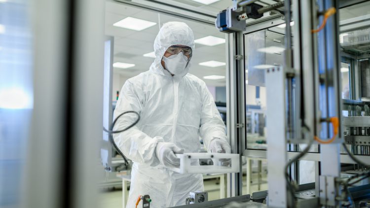 ייצור שבבים. אילוסטרציה: depositphotos.com