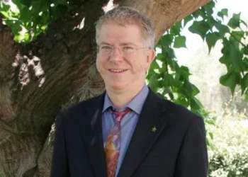 פרופ' נועם אלירז, דקאן הפקולטה להנדסה באוניברסיטת תל אביב. צילום יחצ