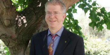 פרופ' נועם אלירז, דקאן הפקולטה להנדסה באוניברסיטת תל אביב. צילום יחצ