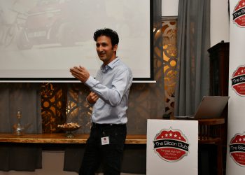 אסף פורמוזה, מנכ"ל סיטי טרנספורמר בכנס הסיליקון קלאב, ספטמבר 2022. צילום: שמואל אוסטר