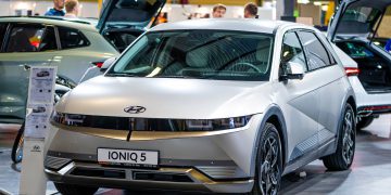 רכב חשמלי של יונדאי. אילוסטרציה: depositphotos.com