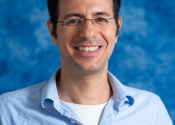 פרופ' אמיר קפואה, המחלקה לפיזיקה, האוניברסיטה העברית. צילום: דוברות האוני' העברית