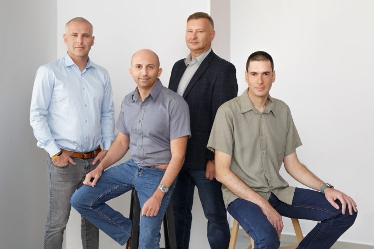 מימין - ארשבסקי ברזין קוטלר סלואוץ