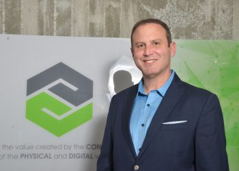 אדם אייזנברג, דירקטור המכירות האזורי של חברת PTC. צילום יחצ