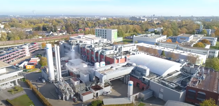 מפעל אלמוס בדורטמונד, גרמניה. צילום מסך מתוך סרטון תדמית של החברה