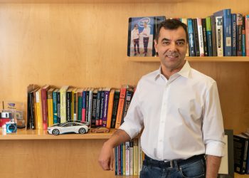 פרופ' אמנון שעשוע. צילום יחצ, מובילאיי