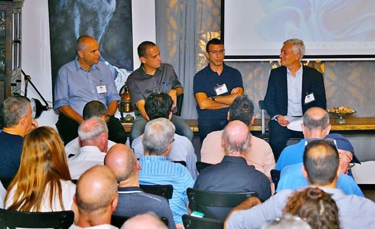 עולם הרכב בעוד עשור יהיה שונה, אבל עדיין לא בשיעור הדרמטי שציפו לו