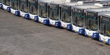 אוטבוסים בחניון של דן בת"א, 15 באוקטובר 2022. אילוסטרציה: depositphotos.com