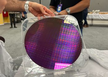 מעבדי רפטור לייק שפותחו ומיוצרים באינטל ישראל. צילום: אבי בליזובסקי