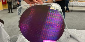 מעבדי רפטור לייק שפותחו ומיוצרים באינטל ישראל. צילום: אבי בליזובסקי