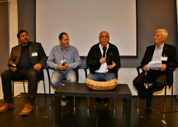 מימין לשמאל: מנחה הפאנל שלמה גרדמן, פרופ' רן גינוסר, עופר אסיף ודדי חזיזה. צילום: שמואל אוסטר