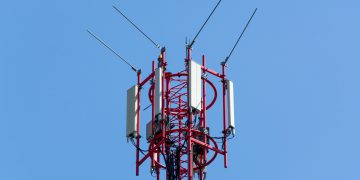 תשתית מיקרוגל ו-RF. אילוסטרציה: depositphotos.com