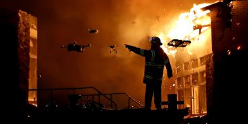 מערכת הפעלה בו זמנית של מספר לוויינים. איור: XTEND