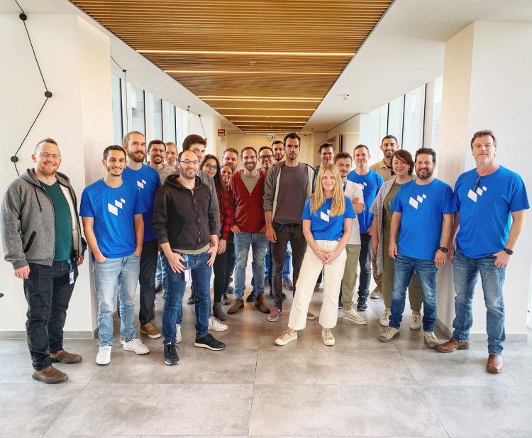 צוות מפתחי רפטור לייק באינטל ישראל. צילום יחצ