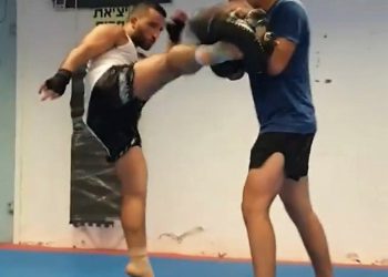 המתאגרף מקרית ים