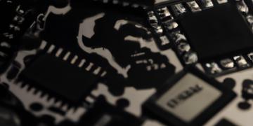 תחזית קשה לתעשיית השבבים. עובד באמצעות תוכנת בינה מלאכותית