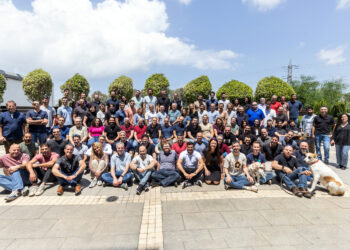 עובדי אוטוטוקס. צילום: איל טואג