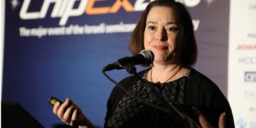 לין קומפ, AMD בכנס ChipEx2023. צילום: ניב קנטור