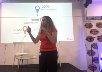 סמדר תדמור, מנכ"לית Clario בכנס הסיליקון קלאבשהתקיים ביולי 2023 במרכז Dteck בעוספיה. צילום: איילת גרדמן