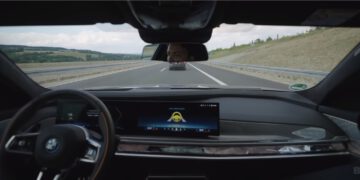 מתוך הסרטון של ב.מ.וו - ניסוי ברכב אוטונומי מדרגה 3. צילום מסך