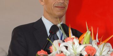 פרופ' דוד מנדלוביץ' באירוע בסין. צילום באדיבות המצולם.