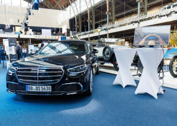 אחת המכוניות האוטונומיות שהוצגה בתערוכת AUTOSNENS 2023 בבריסל. צילום יחצ הכנס