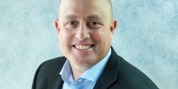 אביב קוץ, מנהל חטיבת הסמיקונדקטור בחברת אביב בין הנרצחים ב- 7 באוקטובר. כל משפחתו נמחקה