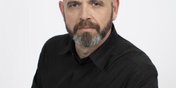 איתי אהרון - מנכל הייפר גלובל אנטרפרייז - צילום ענת קזולה