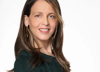 רחלי גנות - צילום רמי זרנגר