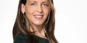 רחלי גנות - צילום רמי זרנגר