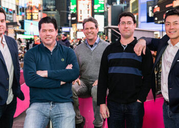 הנהלת Vast Data: אייברי פאם, רנן חלק, שחר פינבליט, מייקל ווינג וג'ף דנוורת. צילום יח"צ