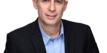 גיא נתנזון, ולנס. צילום יחצ