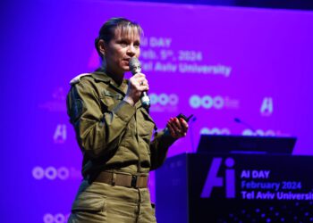 תא"ל יעל גרוסמן, מפקדת לוטם. צילום: דרור סיתהכל