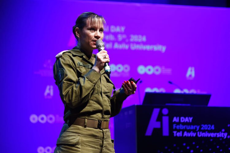 תא"ל יעל גרוסמן, מפקדת לוטם. צילום: דרור סיתהכל