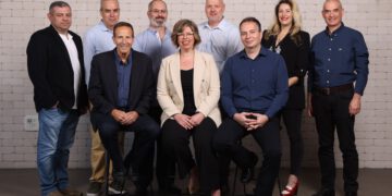 צוות Avent ASIC. צילום: אייל טואג